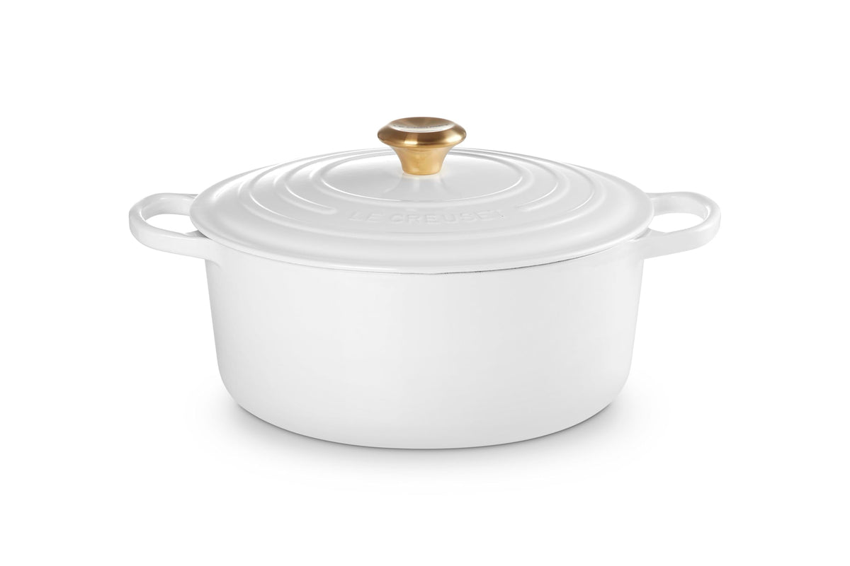 Signature Round Dutch Oven With Enameled Finish