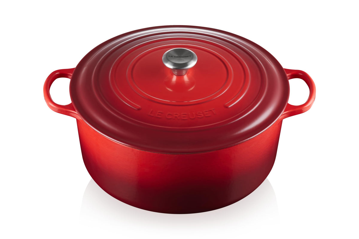 Signature Round Dutch Oven With Enameled Finish