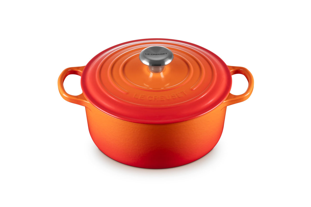Signature Round Dutch Oven With Enameled Finish