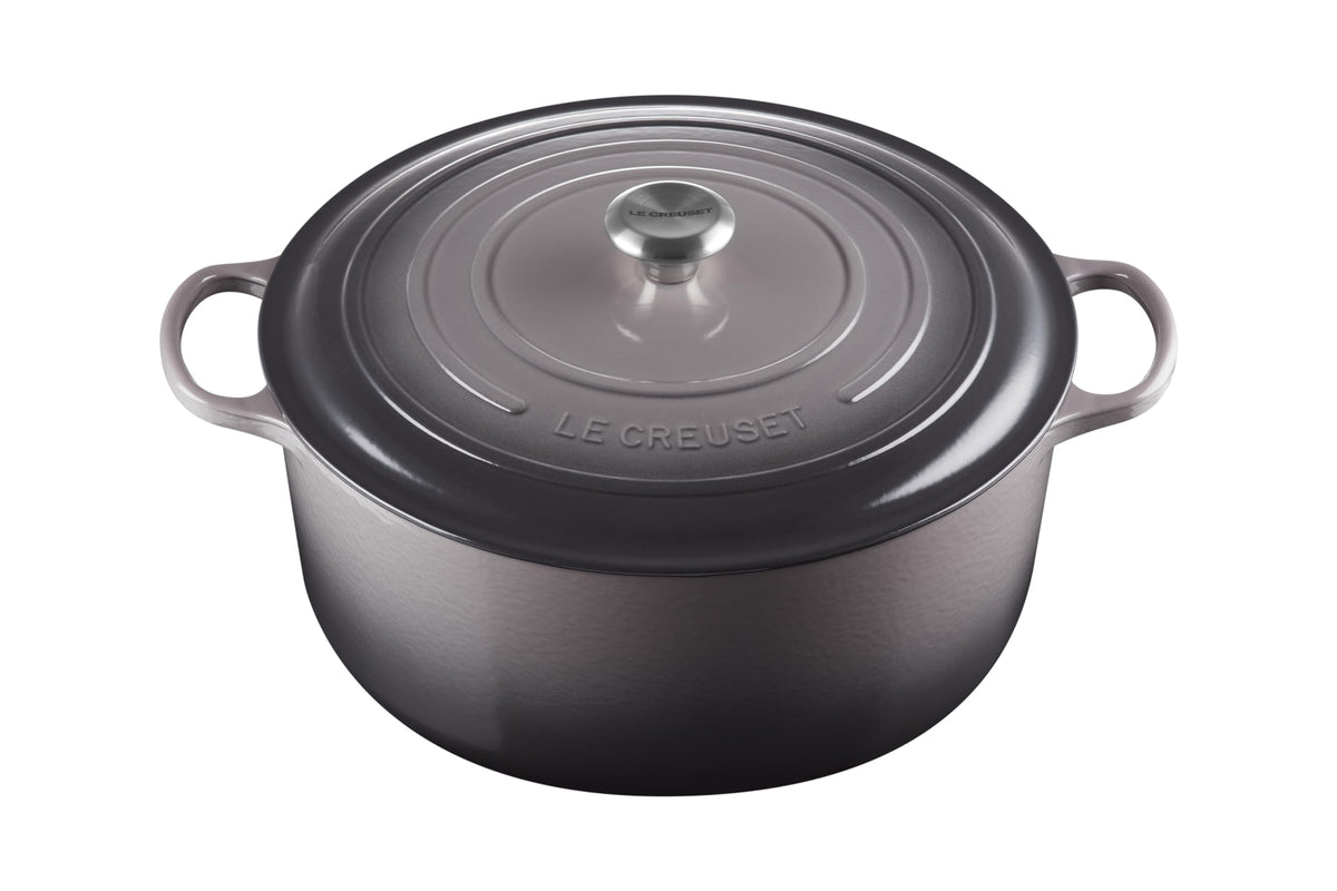 Signature Round Dutch Oven With Enameled Finish