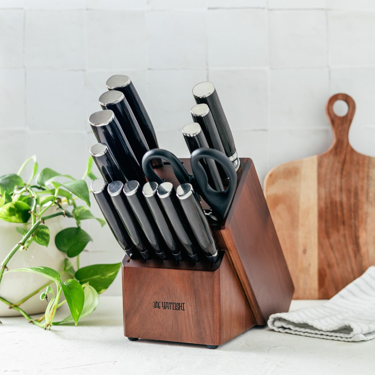 Professional Knife Block Set With High-Carbon Blades