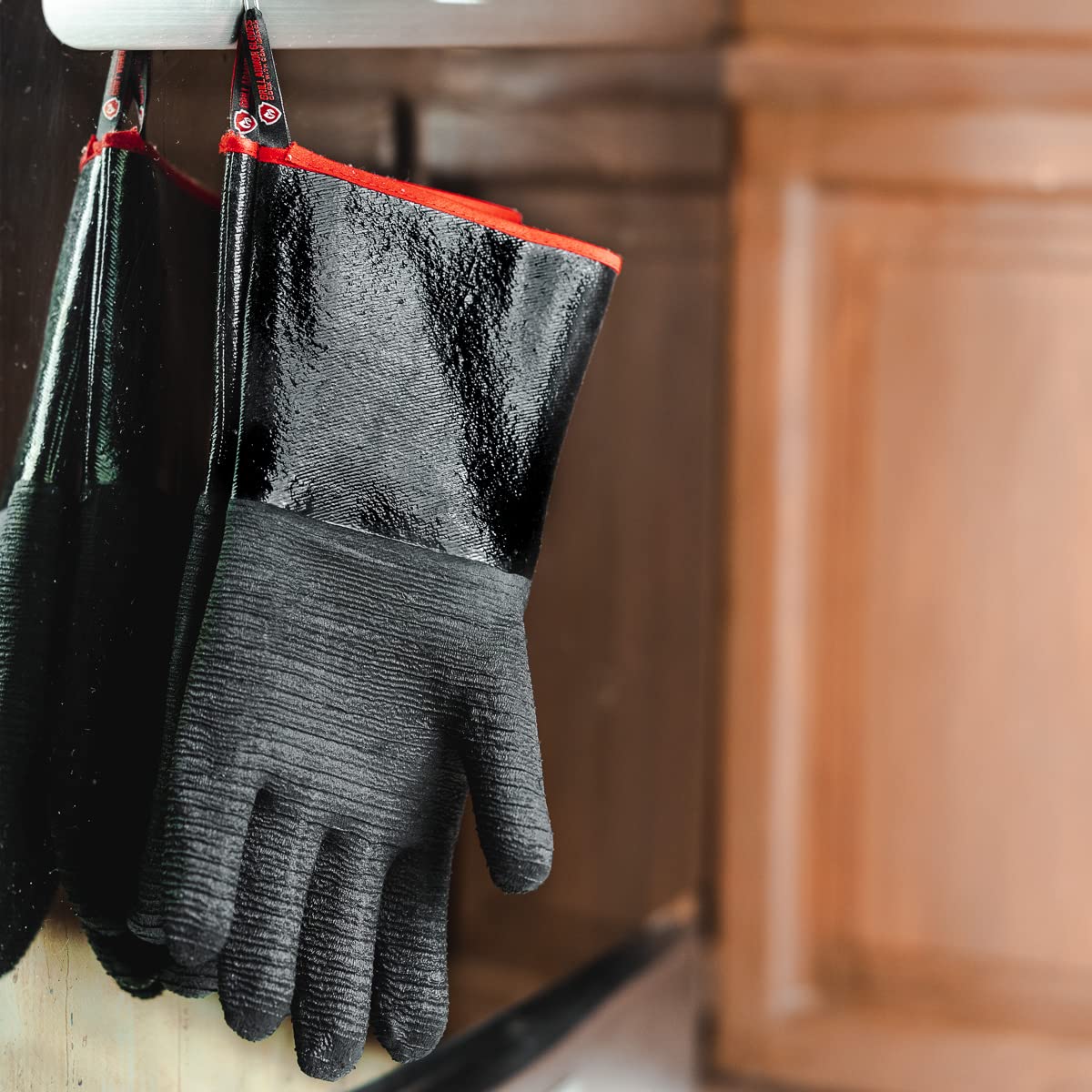 Heat-Resistant BBQ Gloves With Non-Slip Grip