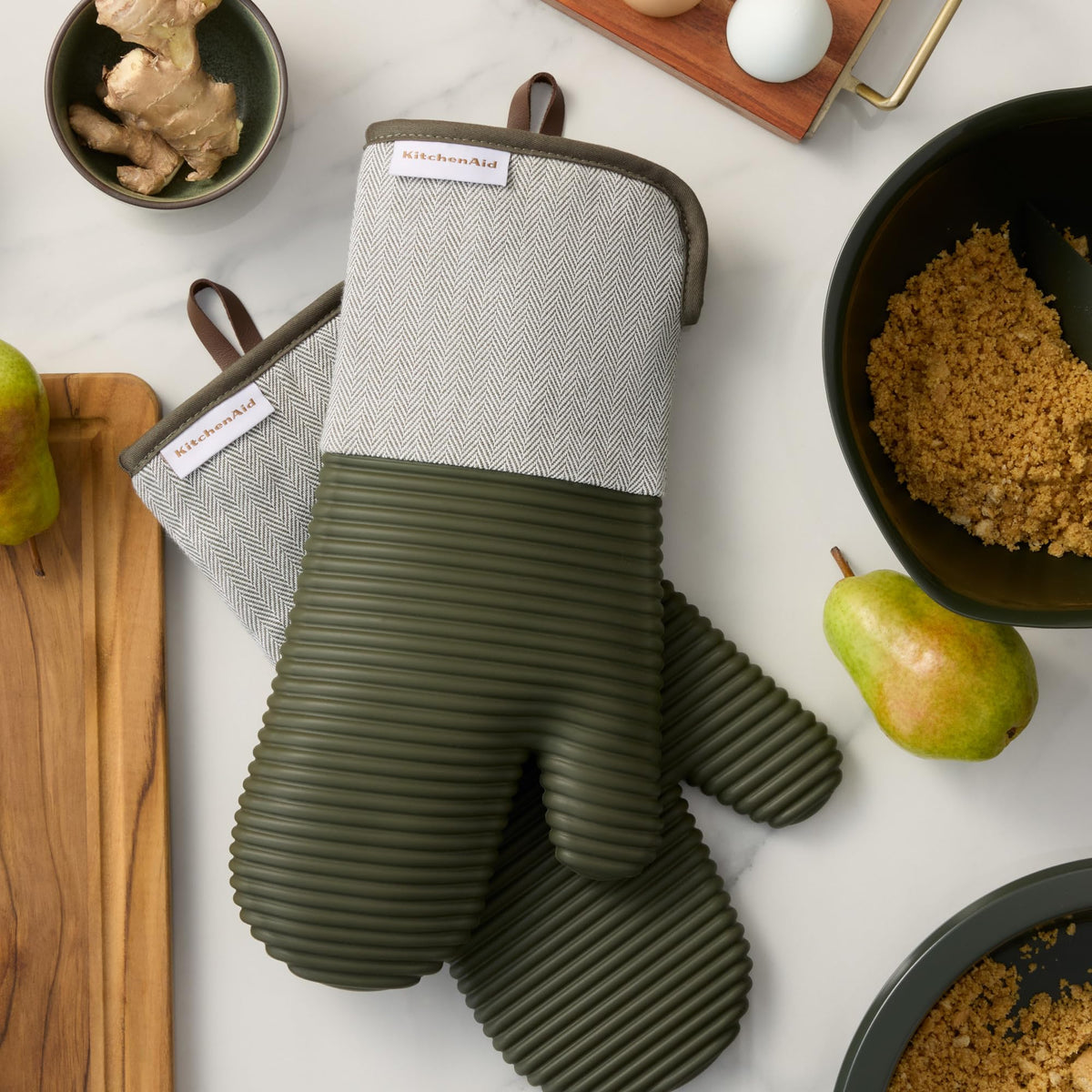 Ribbed Silicone Oven Mitts With Flexible Grip