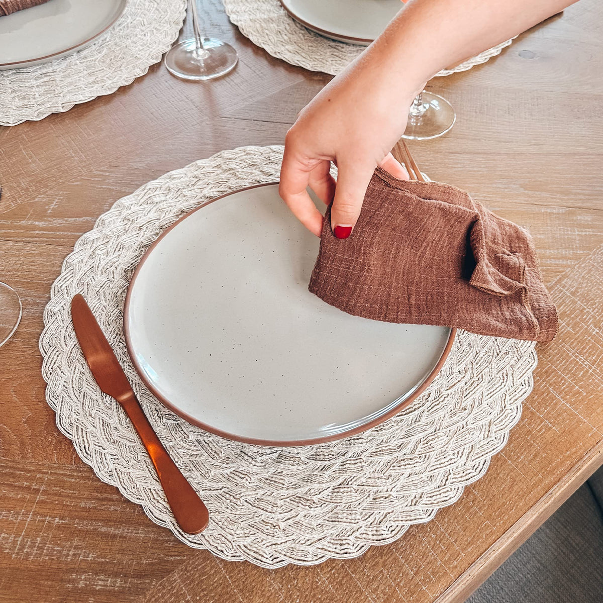 Ceramic Dinner Plate Set With Modern Rustic Glaze